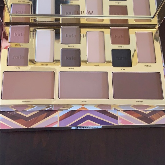 Tarte clay plays palette - Picture 3 of 3